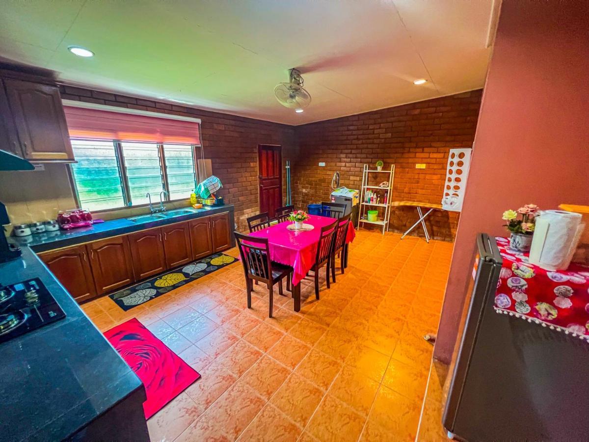 Nail Guest House Kuala Besut Kampong Nail Exterior foto